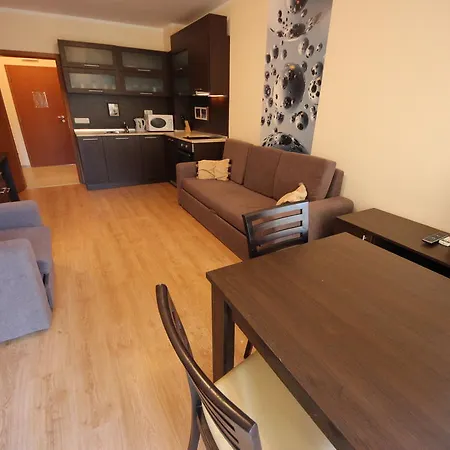 Menada Chateau Valon Sunny Beach