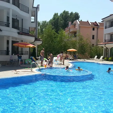 Apartment Menada Chateau Valon
