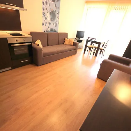 Apartament Menada Chateau Valon *
