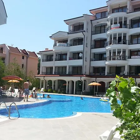 Apartament Menada Chateau Valon *